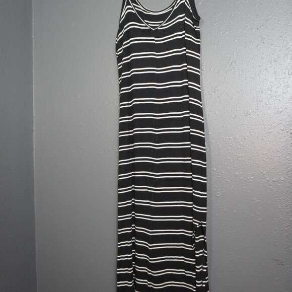 Rip Curl Womens Black & White Stripe Sleeveless Maxi Shirt Dress Size Medium - Picture 7 of 9